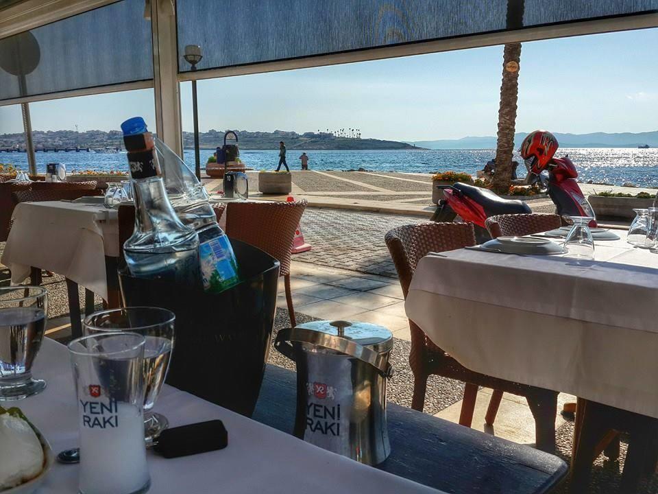 Pasifik Hotel Çeşme Εξωτερικό φωτογραφία