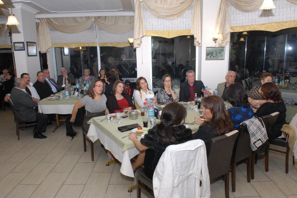 Pasifik Hotel Çeşme Εξωτερικό φωτογραφία
