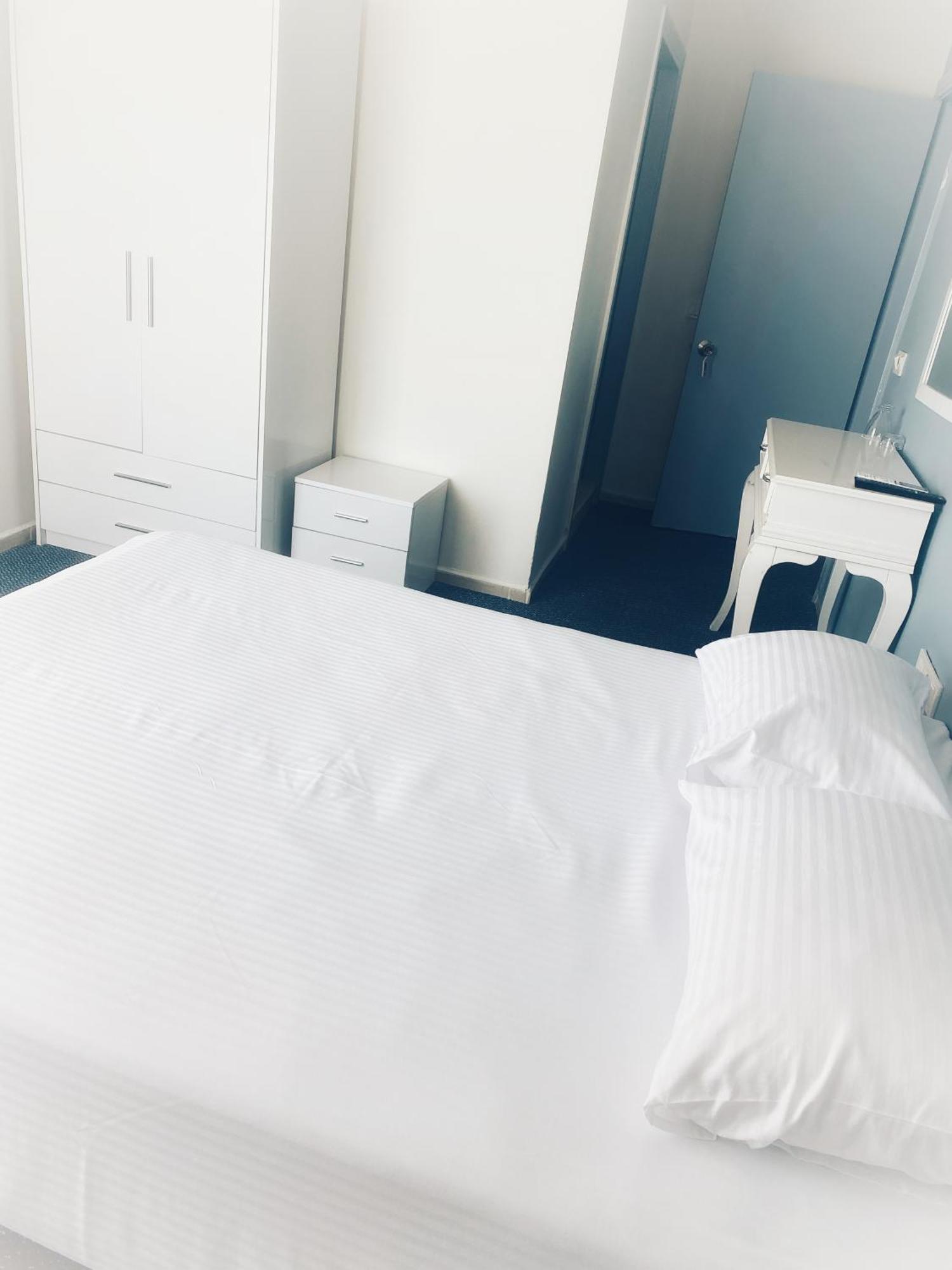Pasifik Hotel Çeşme Εξωτερικό φωτογραφία